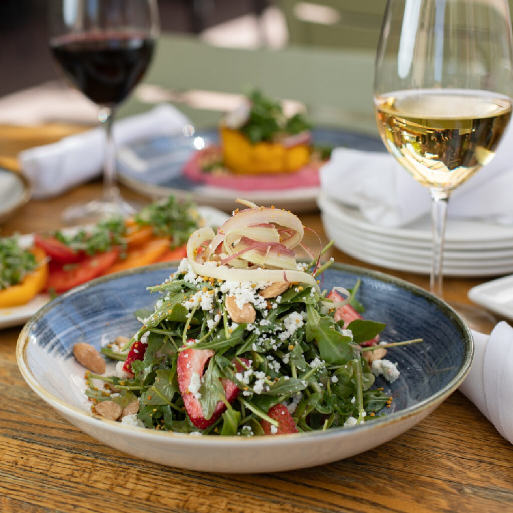 ROAM winemaker dinner in Bend Oregon