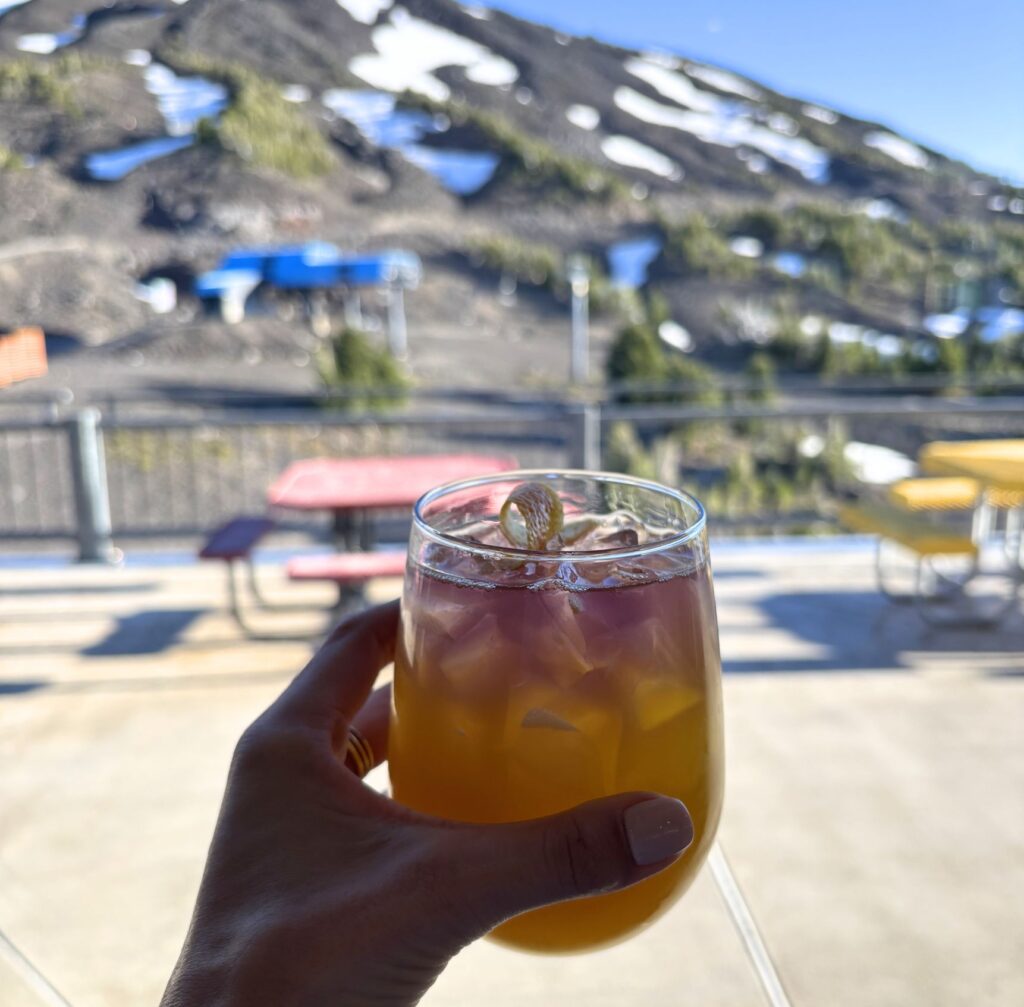 cocktail at pine marten lodge on mt bachelor